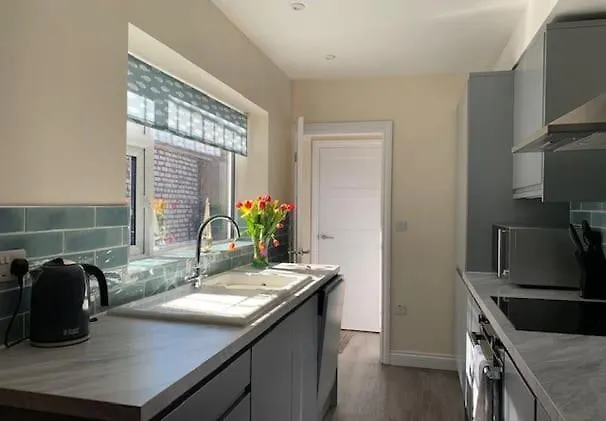 Hunters Cottage - Pet Friendly Fisherman'S Cottage 파일리 펜션