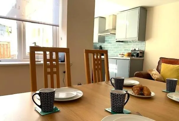 Hunters Cottage - Pet Friendly Fisherman'S Cottage Filey