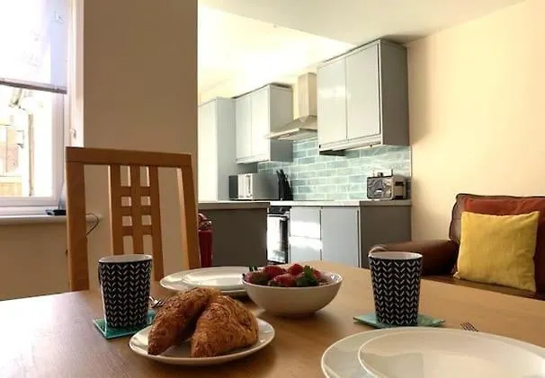 Hunters Cottage - Pet Friendly Fisherman'S Cottage 파일리 0*,